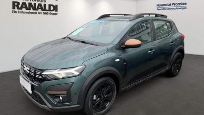 Neu Dacia Sandero Extreme 110 PS (80 kW) 2025 Gruen SUV