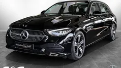 Unilack schwarz Gebraucht 2022 Mercedes C200 Avantgarde Kombi | 27.870 € (Fairer Preis)