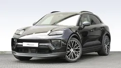 Tiefschwarzmetallic Gebraucht 2025 Porsche Macan SUV | 97.700 € (Superpreis)