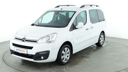 Used Citroën Berlingo SELECTION 120 HP (88 kW) 2018 White Minivan