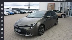 Bronze Gebraucht 2023 Toyota Corolla Team Kleinwagen | 23.990 € (Fairer Preis)