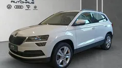 Weiß Gebraucht 2022 Skoda Karoq Style SUV | 25.950 € (Fairer Preis)