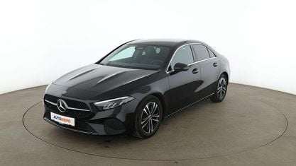 Gebraucht Mercedes A180 Progressive 116 PS (85 kW) 2023 Schwarz Limousine