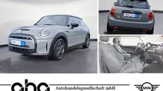 Grau Gebraucht 2022 Mini Cooper SE Essential Kleinwagen | 16.730 € (Guter Preis)