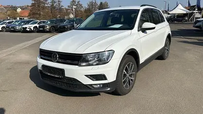 Second-hand VW Tiguan Comfortline 131 CP (96 kW) 2020 Alb SUV