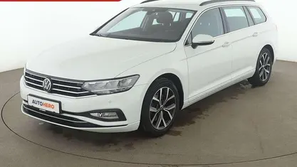 Gebraucht VW Passat Business 150 PS (110 kW) 2021 Weiß Kombi
