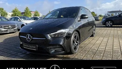 Gebraucht Mercedes B220 AMG 190 PS (139 kW) 2024 Kosmosschwarz Van / Kleinbus