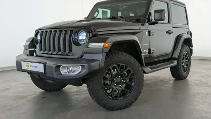 Gebraucht Jeep Wrangler Sahara 200 PS (147 kW) 2019 Black clear coat SUV