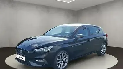 Gebraucht Seat Leon FR 131 PS (96 kW) 2021 Midnight schwarz metallic Limousine