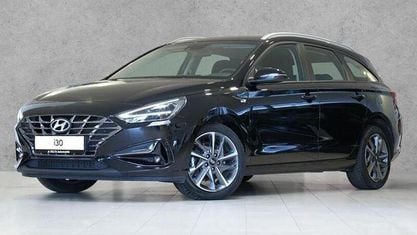 Gebraucht Hyundai i30 Trend 160 PS (117 kW) 2024 Abyss black Kombi