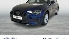 Navarrablau Gebraucht 2022 Audi A3 Sportback Ambiente Limousine | 23.900 € (Fairer Preis)