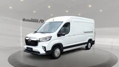 Warm white Gebraucht 2023 Maxus eDeliver 9 Van | 39.990 € (Superpreis)