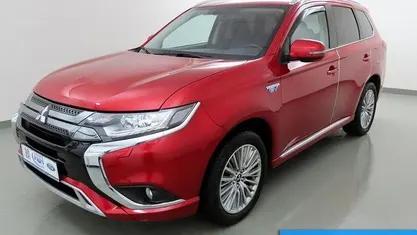 Gebraucht Mitsubishi Outlander P-HEV Basis 224 PS (164 kW) 2020 SUV