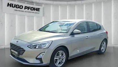 Gebraucht Ford Focus Cool & Connect 120 PS (88 kW) 2019 Silber Limousine
