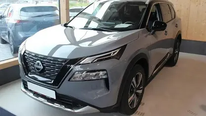 Nouă Nissan X-Trail Tekna 204 CP (150 kW) 2025 Gri SUV