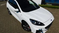 Weiß Gebraucht 2021 Ford Kuga ST-Line X SUV | 24.990 € (Fairer Preis)