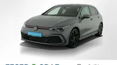 Mondsteingrau Gebraucht 2023 VW Golf VIII GTI Limousine | 33.805 € (Fairer Preis)