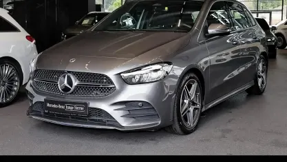 Gebraucht Mercedes B200 AMG 163 PS (119 kW) 2025 Mountain grau metallic Kleinwagen