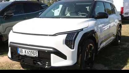 Gebraucht 2025 Kia EV3 GT-Line SUV | 42.449 € (Fairer Preis)