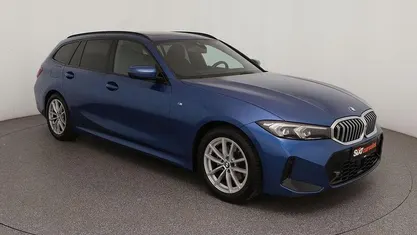 Gebraucht BMW 320 M Sport 184 PS (135 kW) 2025 Portimao blau metallic Kombi