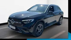 Metalliclack obsidianschwarz Gebraucht 2025 Mercedes GLC200 AMG SUV | 54.740 € (Fairer Preis)
