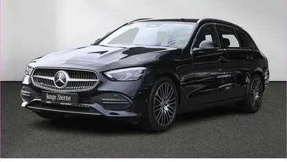 Gebraucht Mercedes C180 Avantgarde 170 PS (125 kW) 2023 Unilack schwarz Kombi
