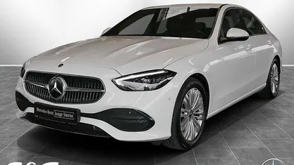Unilack polarweiß Gebraucht 2024 Mercedes C220 Avantgarde Limousine | 38.890 € (Fairer Preis)