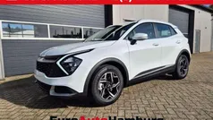 Deluxeweiß metallic Neu 2025 Kia Sportage Vision SUV | 29.600 € (Guter Preis)