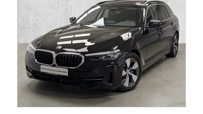 Schwarz Gebraucht 2022 BMW 520 Kombi | 28.940 € (Fairer Preis)