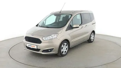 Grau Gebraucht 2015 Ford Tourneo Trend Van / Kleinbus | 10.490 € (Fairer Preis)
