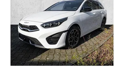 Neu Kia Ceed Sportswagon GT-Line 140 PS (102 kW) 2026 Weiß Kombi