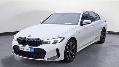 Gebraucht BMW 318 M Sport 150 PS (110 kW) 2024 Weiß Limousine