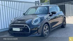 Midnight black metallic Gebraucht 2022 Mini Cooper Coupé Essential Coupé | 16.990 € (Fairer Preis)