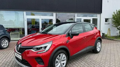 Gebraucht 2023 Renault Captur Equilibre SUV | 18.998 € (Fairer Preis)