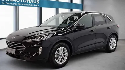 Gebraucht Ford Kuga Titanium 190 PS (139 kW) 2022 Schwarz SUV