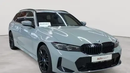 Gebraucht BMW 330e M Sport 184 PS (135 kW) 2024 M brooklyn grau metallic Kombi