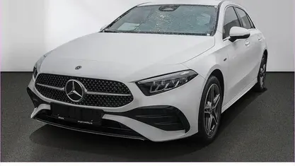 Gebraucht Mercedes A250 AMG 218 PS (160 kW) 2025 Limousine
