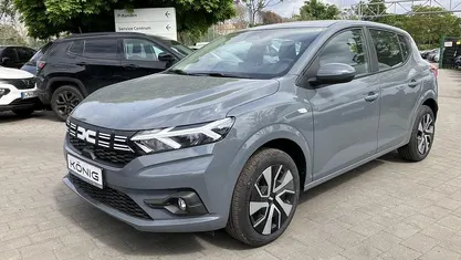 Grau Gebraucht 2025 Dacia Sandero Expression Kleinwagen | 15.999 € (Superpreis)