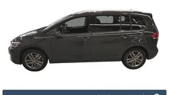 Grau Gebraucht 2024 VW Touran Move Van / Kleinbus | 36.399 € (Fairer Preis)