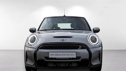 Gebraucht Mini Cooper S Cabriolet 178 PS (130 kW) 2024 Melting silver iii (silber) Cabrio