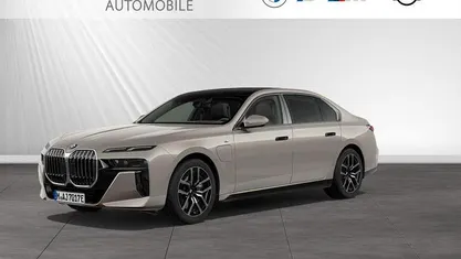 Oxidgrau metallic Gebraucht 2024 BMW 750e M Sport Limousine | 94.875 € (Guter Preis)