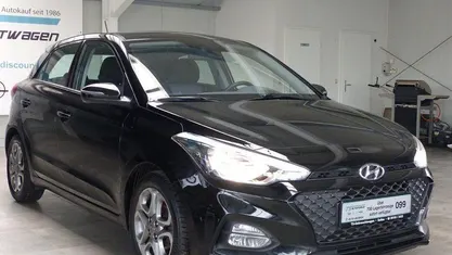 Gebraucht Hyundai i20 Trend 84 PS (61 kW) 2019 Kleinwagen