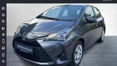 Marlingrau metallic (grau) Gebraucht 2018 Toyota Yaris Comfort Kleinwagen | 11.980 € (Etwas zu teuer)