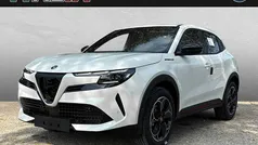 Weiß (bianco sempione) Neu 2025 Alfa Romeo GT Junior Edizione Speciale Limousine | 31.590 € (Fairer Preis)