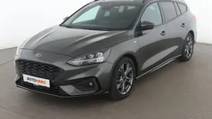 Grau Gebraucht 2020 Ford Focus ST-Line Kombi | 16.320 € (Fairer Preis)