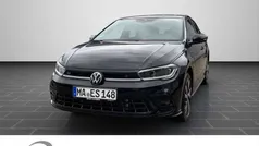 Deep black perleffekt (metallic) Gebraucht 2024 VW Polo R-line Limousine | 26.990 € (Fairer Preis)