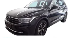 Schwarz Gebraucht 2024 VW Tiguan Move SUV | 32.930 € (Guter Preis)