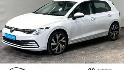 Gebraucht VW Golf VIII Life 150 PS (110 kW) 2022 Pure white Limousine
