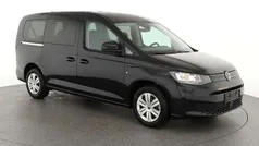 Deep black perleffekt Gebraucht 2024 VW Caddy Maxi Basis Van / Kleinbus | 35.695 € (Superpreis)