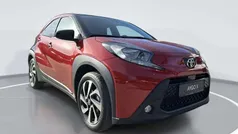 Rot Gebraucht 2024 Toyota Aygo Team Kleinwagen | 16.990 € (Fairer Preis)